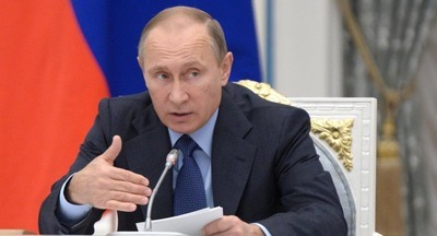 Владимир Путин подписал закон о частичном освобождении детских садов и школ от разработки некоторых документов