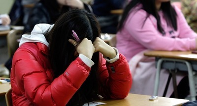 В Южной Корее студенты подали в суд из-за экзамена, закончившегося на 90 секунд раньше