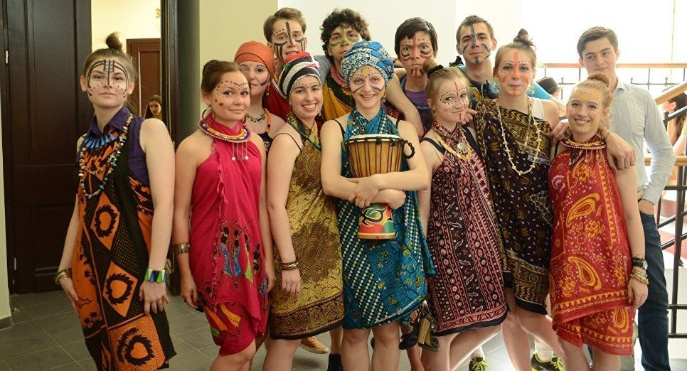 «Учи албанский». Зачем россиянам редкие языки