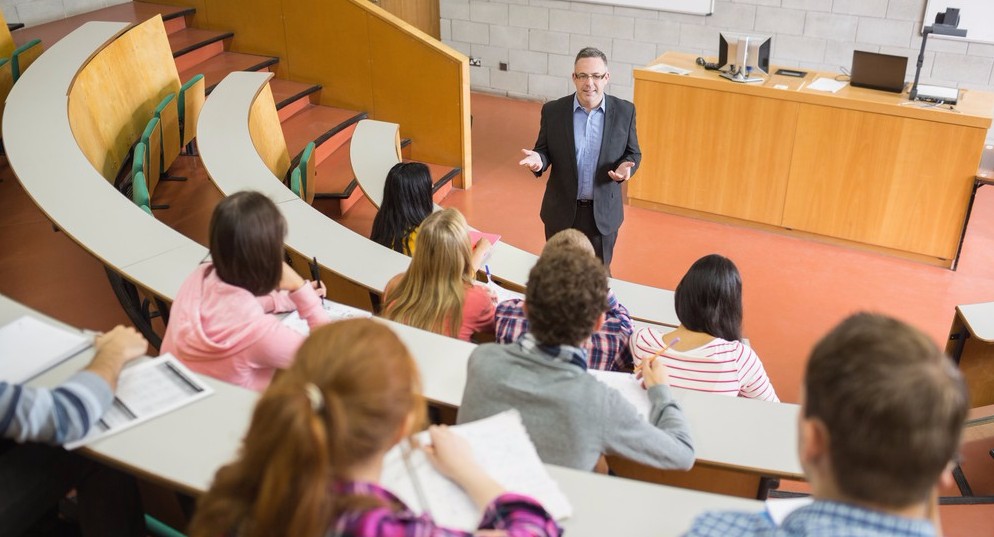 ​Минобрнауки РФ разработало положение о зарплатах работников вузов