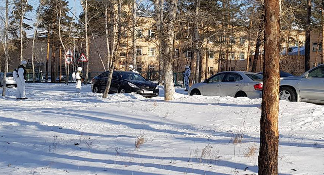 В Улан-Удэ уволился директор подвергшейся нападению школы в Сосновом Бору 