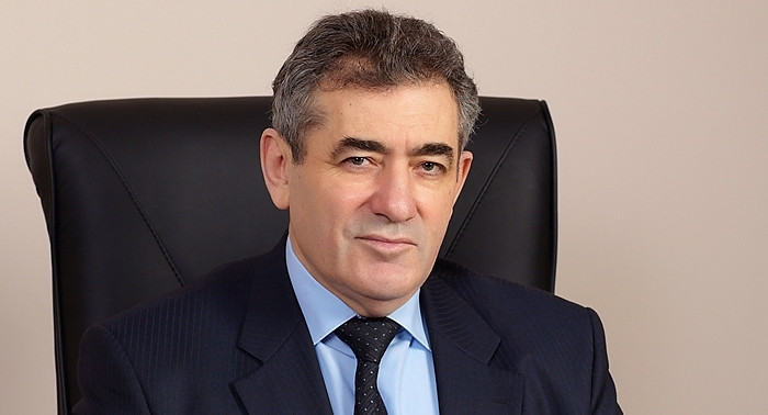 В дошкольном возрасте важно умение ребенка придумывать себе игру