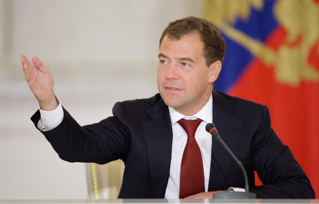 Дмитрий Медведев назвал трудоустройство выпускников вузов государственной проблемой
