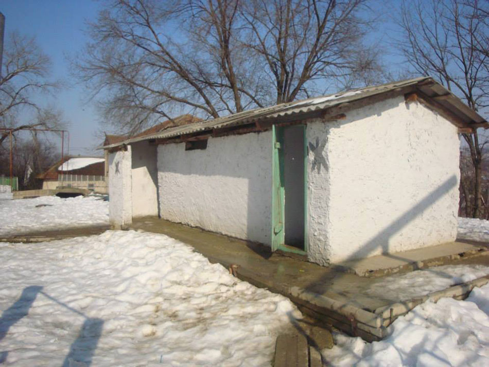 На решение проблемы уличных туалетов в сельских школах нужно около 10 млрд руб.