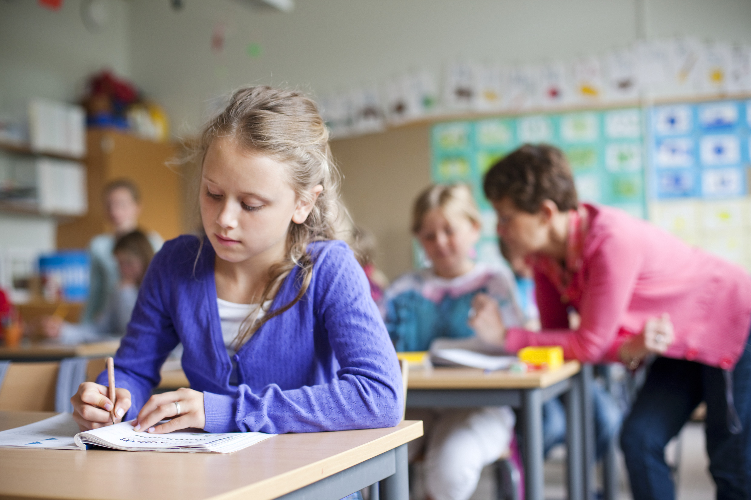 Шведская школа запретила контрольные и экзамены из-за стресса учеников