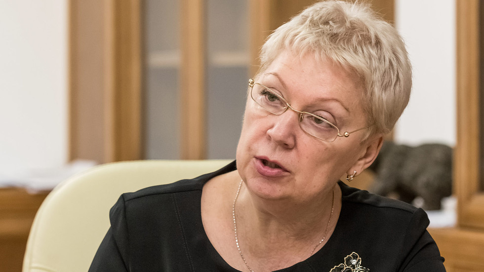 Сделают ли ЕГЭ по иностранному языку и истории обязательными?