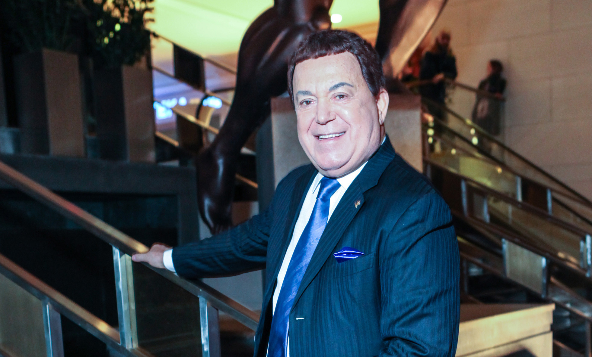 Учителя музыки предложили провести в школах урок памяти Кобзона