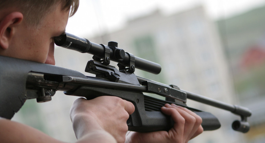 Пожалуйста, отстаньте от школы