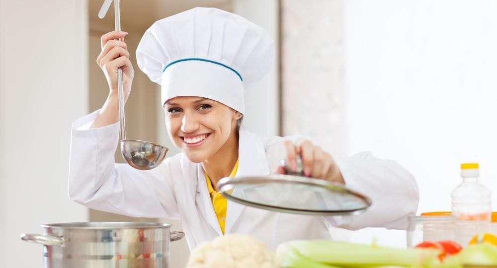 В Иркутской области повар школьной столовой стал учителем начальных классов