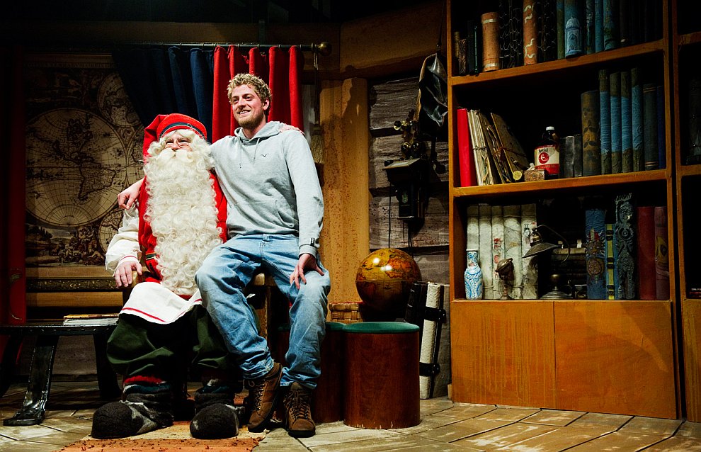 Куда девался Дед Мороз, или Когда дети становятся взрослыми?