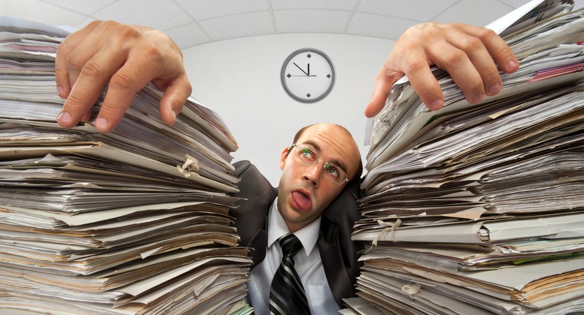 Минпросвещения снизит нагрузку учителей по подготовке отчетов