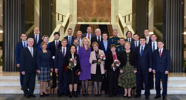 В Москве вручены премии правительства России в области образования