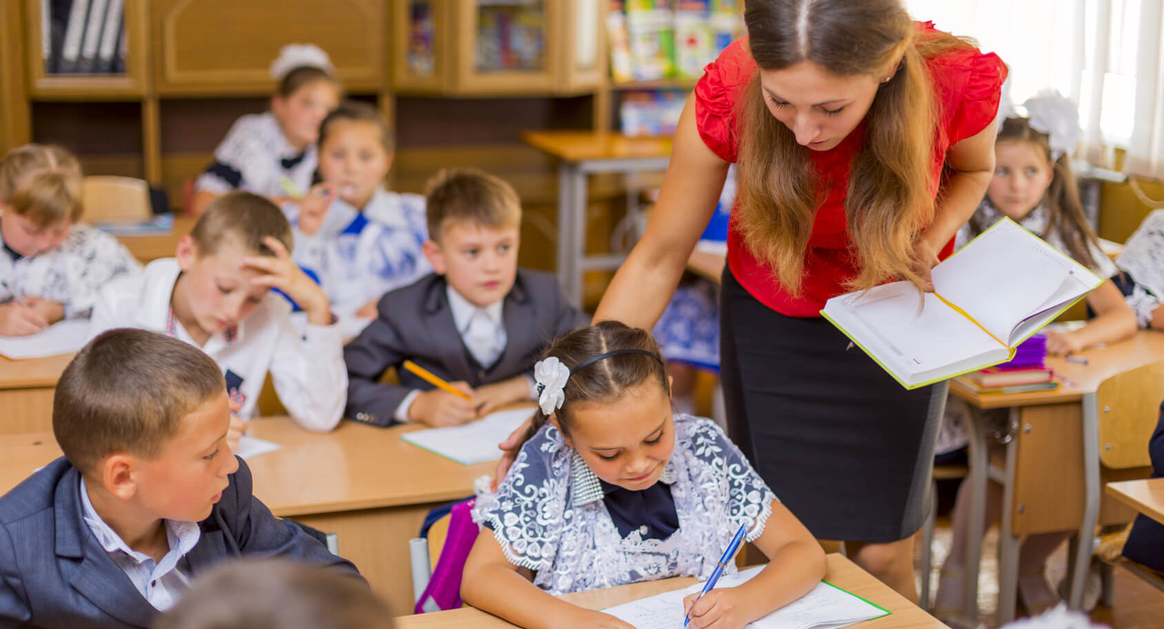 Названы регионы с самыми высокими зарплатами преподавателей