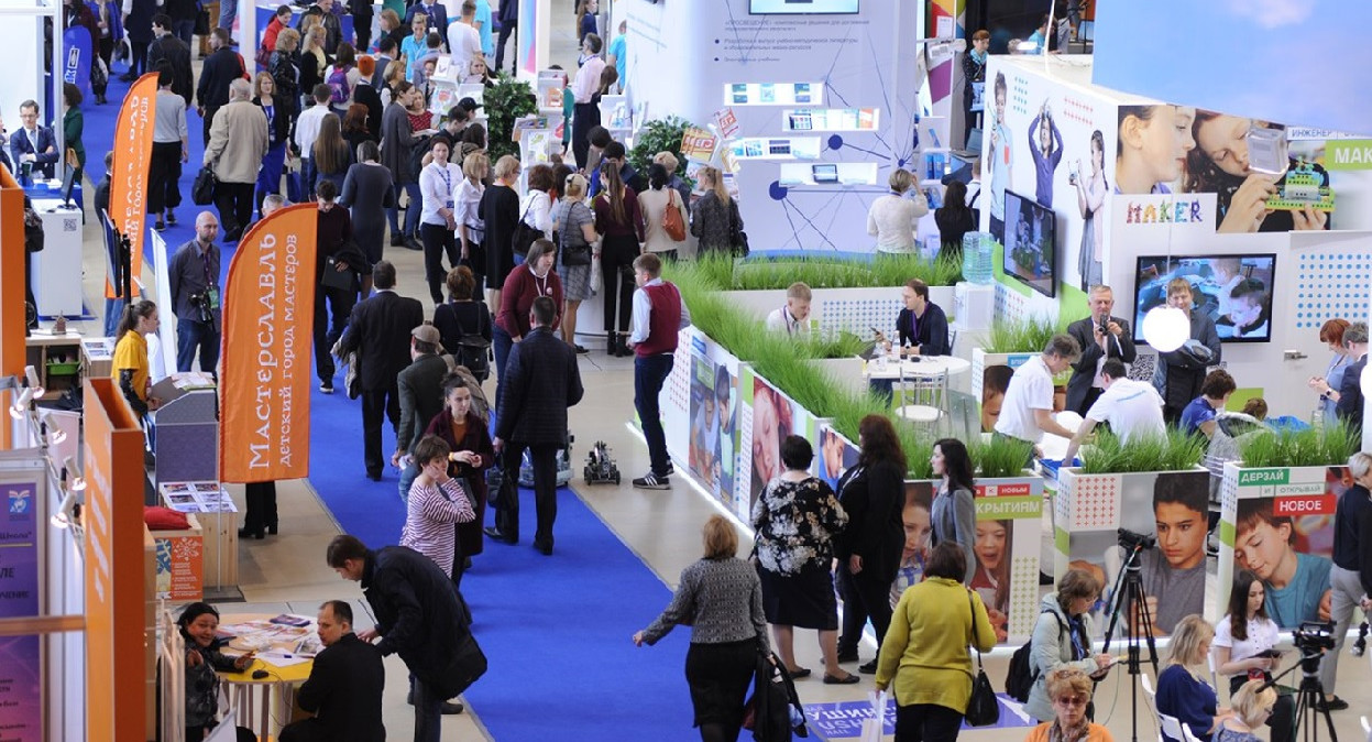 Дмитрий Медведев планирует принять участие в «Московском международном  образовательном салоне-2019»