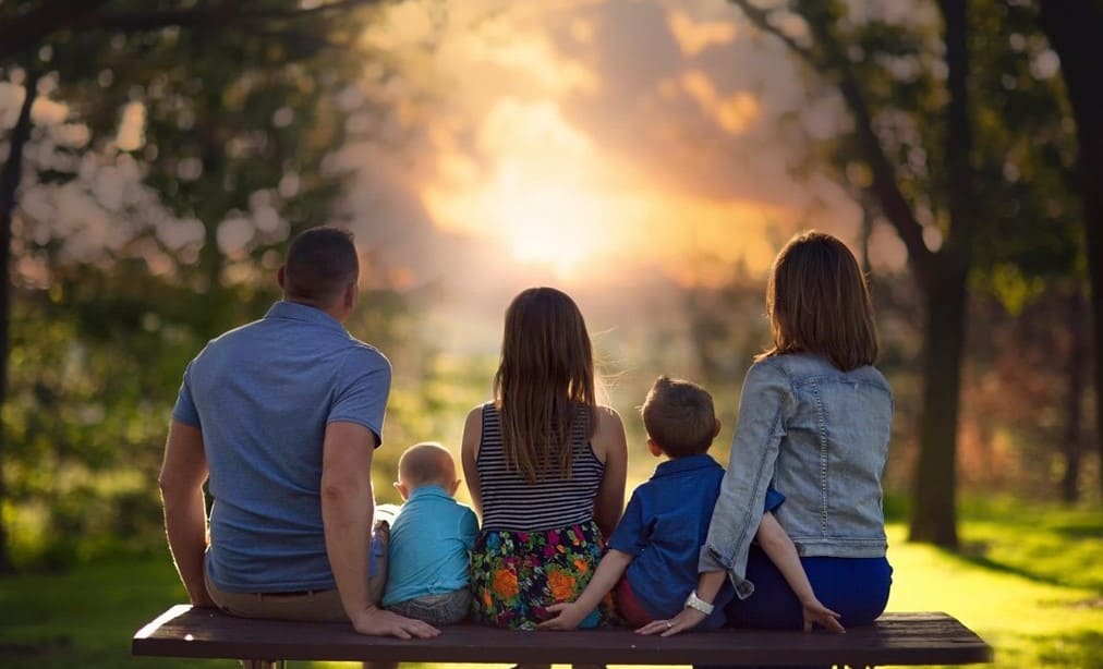 Итальянским детям вернут «отца» и «мать»