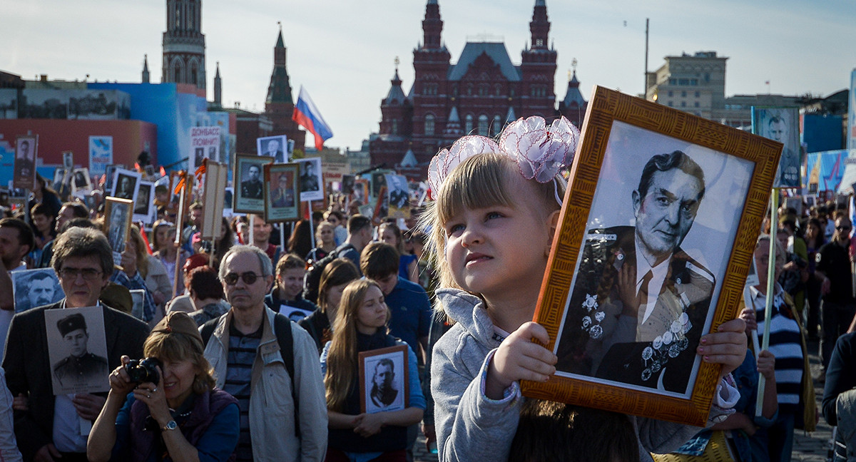 «Надоели уже все ваши добровольно-принудительные субботники, демонстрации»
