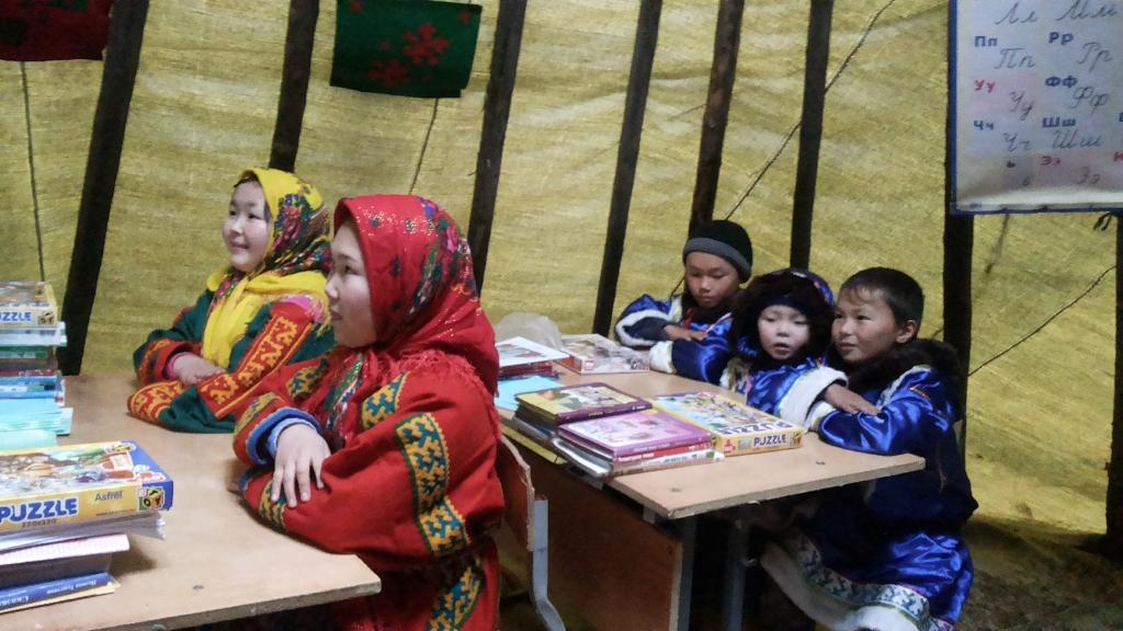 В Минпросвещения РФ обсудили вопросы правового регулирования обучения детей в кочевых условиях