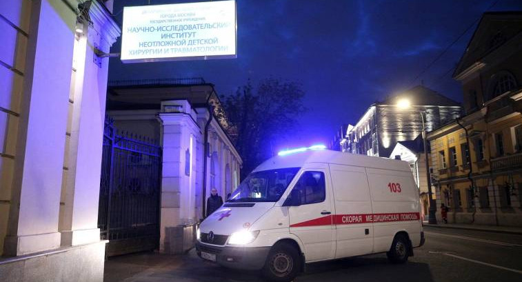 Десятки людей захотели удочерить искалеченную девочку из Ингушетии