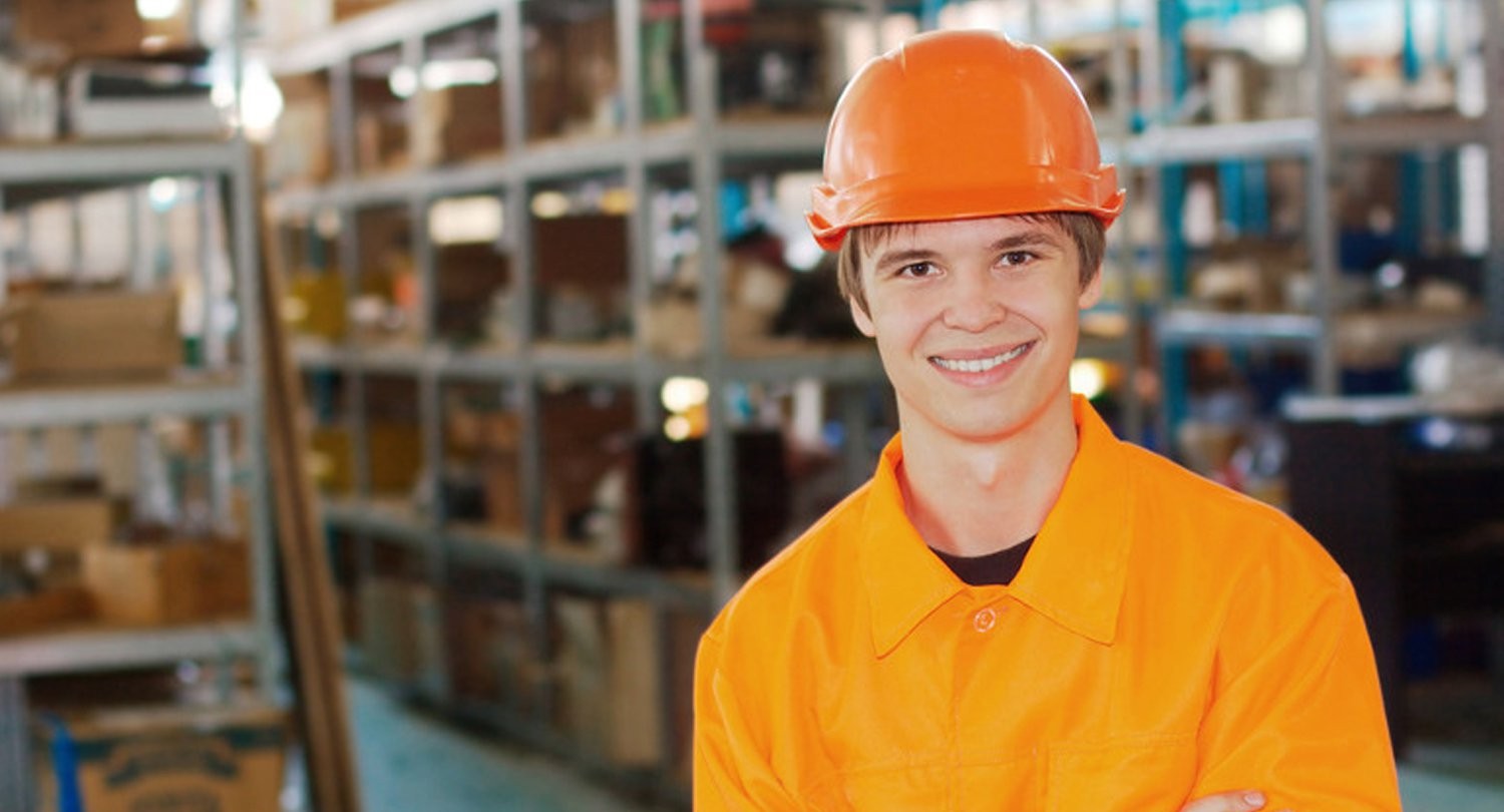 Минпросвещения проработает вопрос о праве детей работать с 14 лет