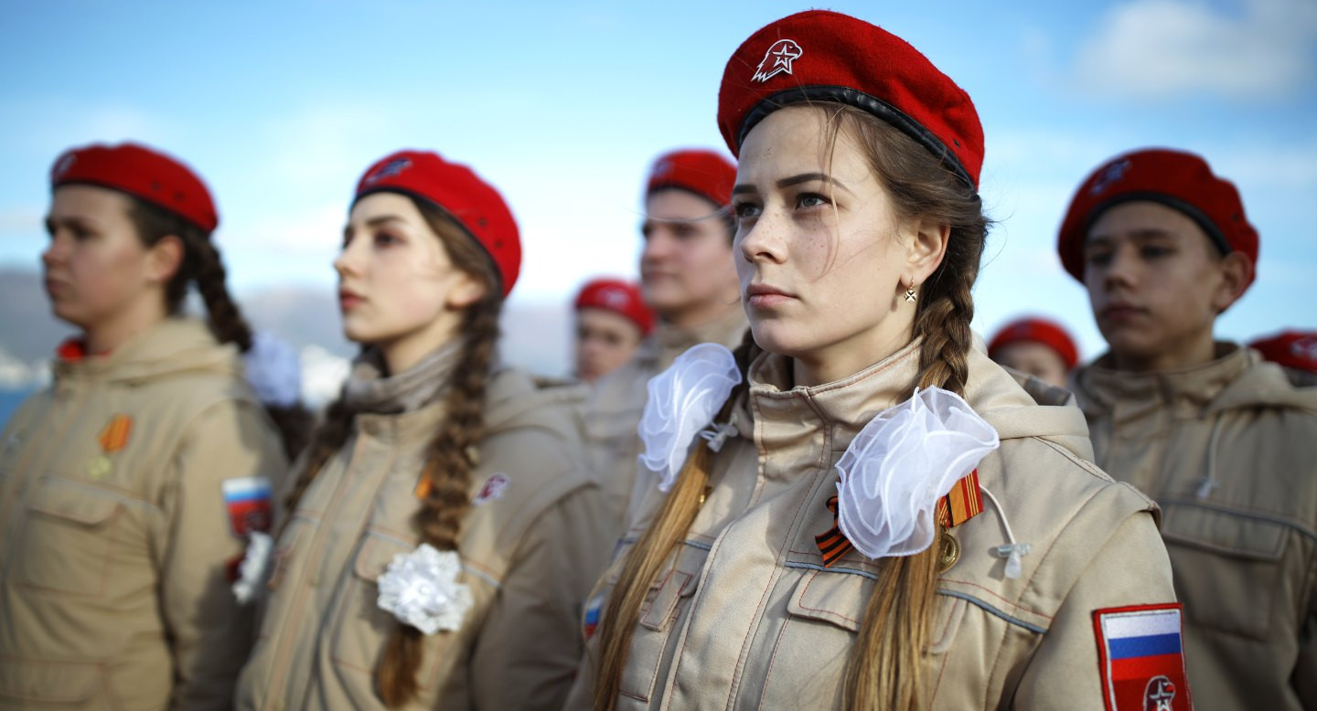 Главу магаданской «Юнармии» уволили за домогательства к школьнице