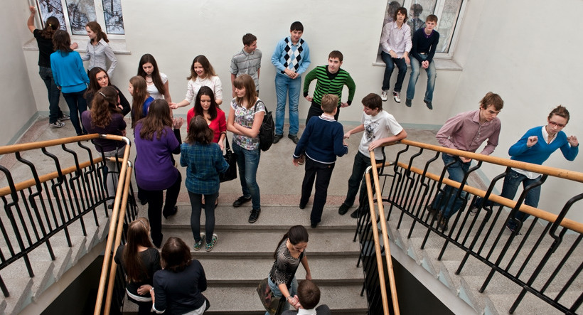 Выпускники школ из Петербурга разработали цифровой сервис навигации по университетам