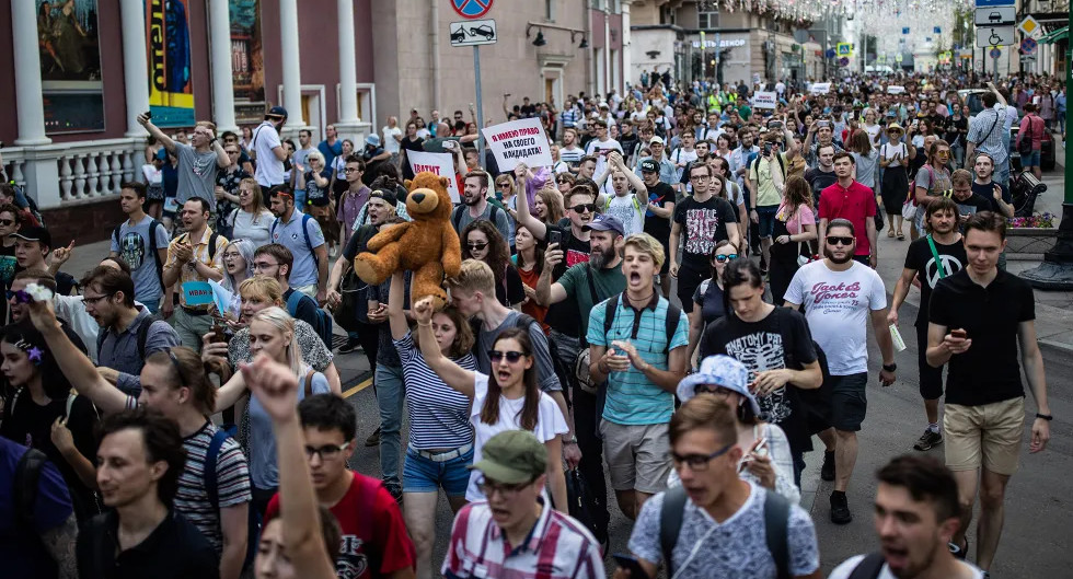 Мы должны сделать наше образовательное пространство открытым и дружелюбным и не бояться вести диалог с ребятами