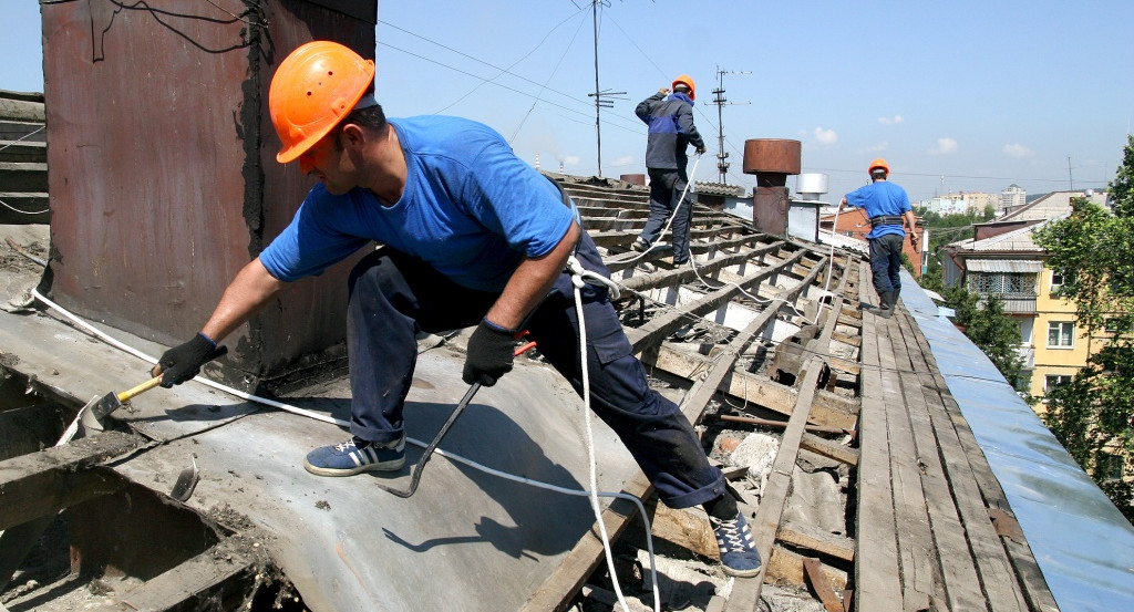 До 15 августа жители Подмосковья могут проголосовать за ремонт школ в 2020 году