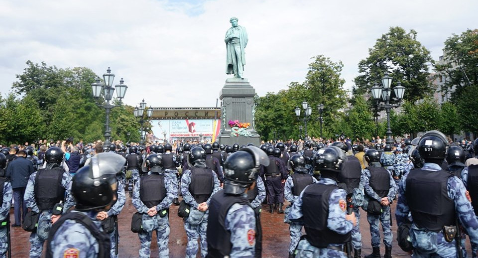 Более 50 подростков задержано на субботней акции в Москве