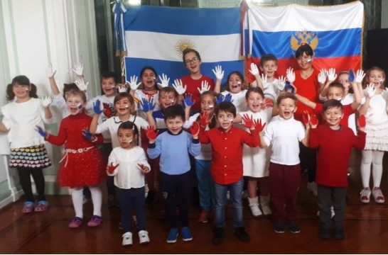 В Аргентине стартовал флешмоб, приуроченный ко Дню российского флага