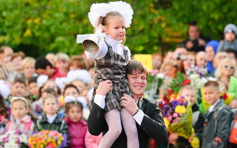 Диана Гурцкая выступила против отмены школьных линеек