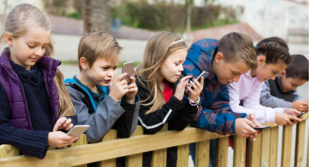 «Забирать гаджеты у учеников незаконно» 