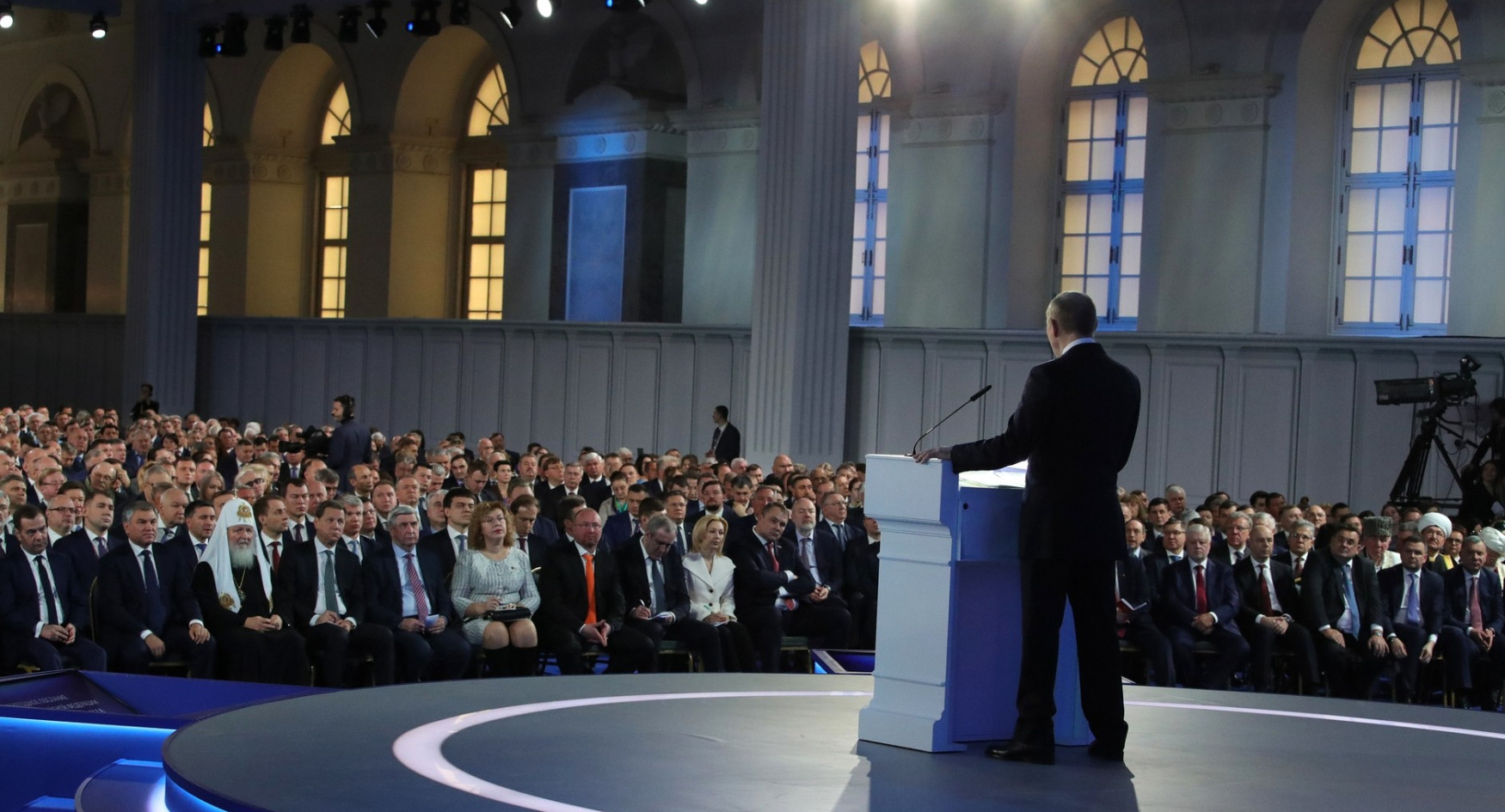 Президентское послание делает несколько важных шагов вперед, но системных проблем не решает