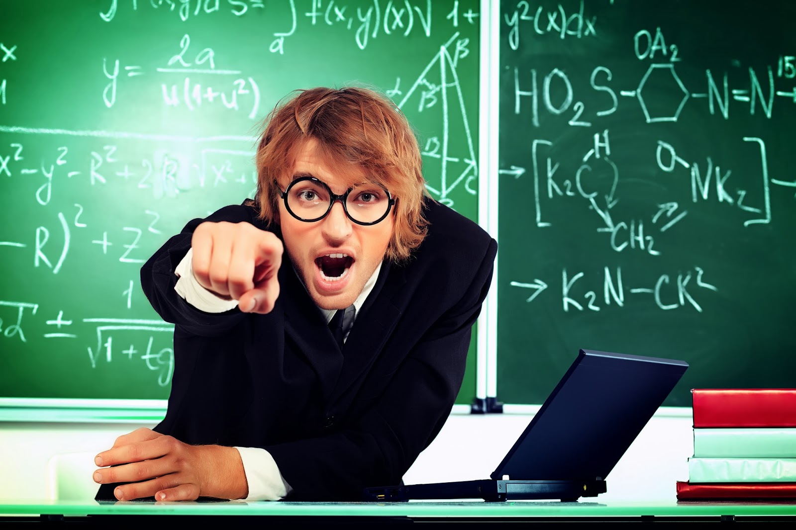 Недоверие к школе и слабый уровень подготовки – вот две причины, порождающие спрос на репетиторов