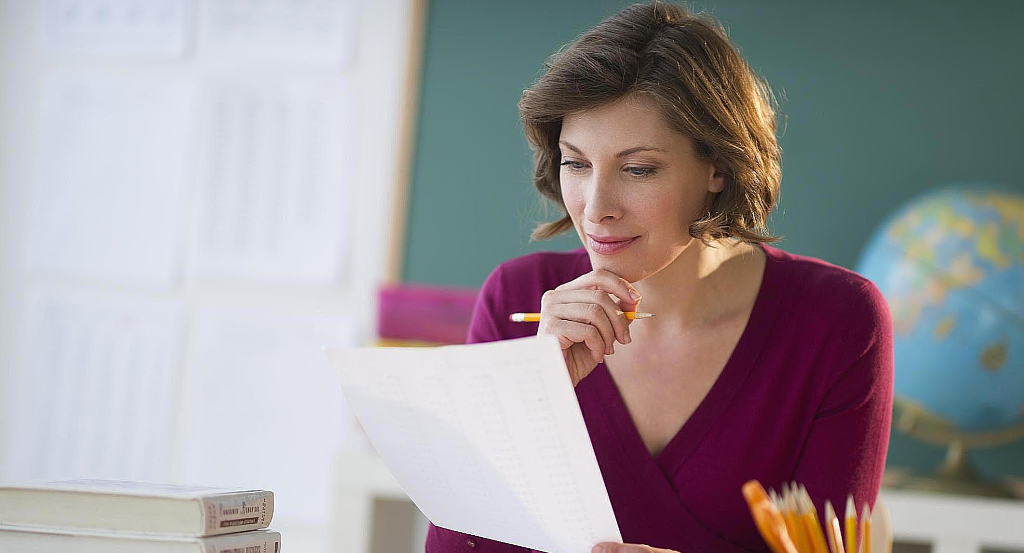 В Минпросвещения намерены работать над повышением престижа работы учителя