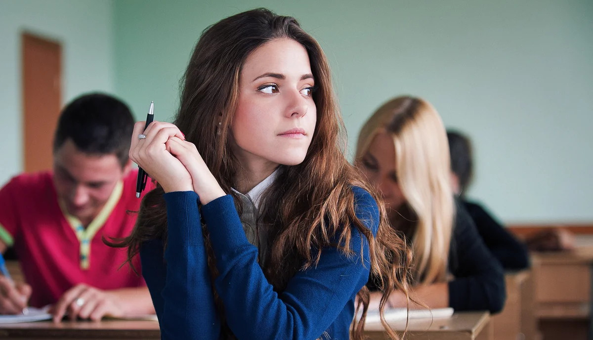 В Великобритании отменили экзамены для средней школы