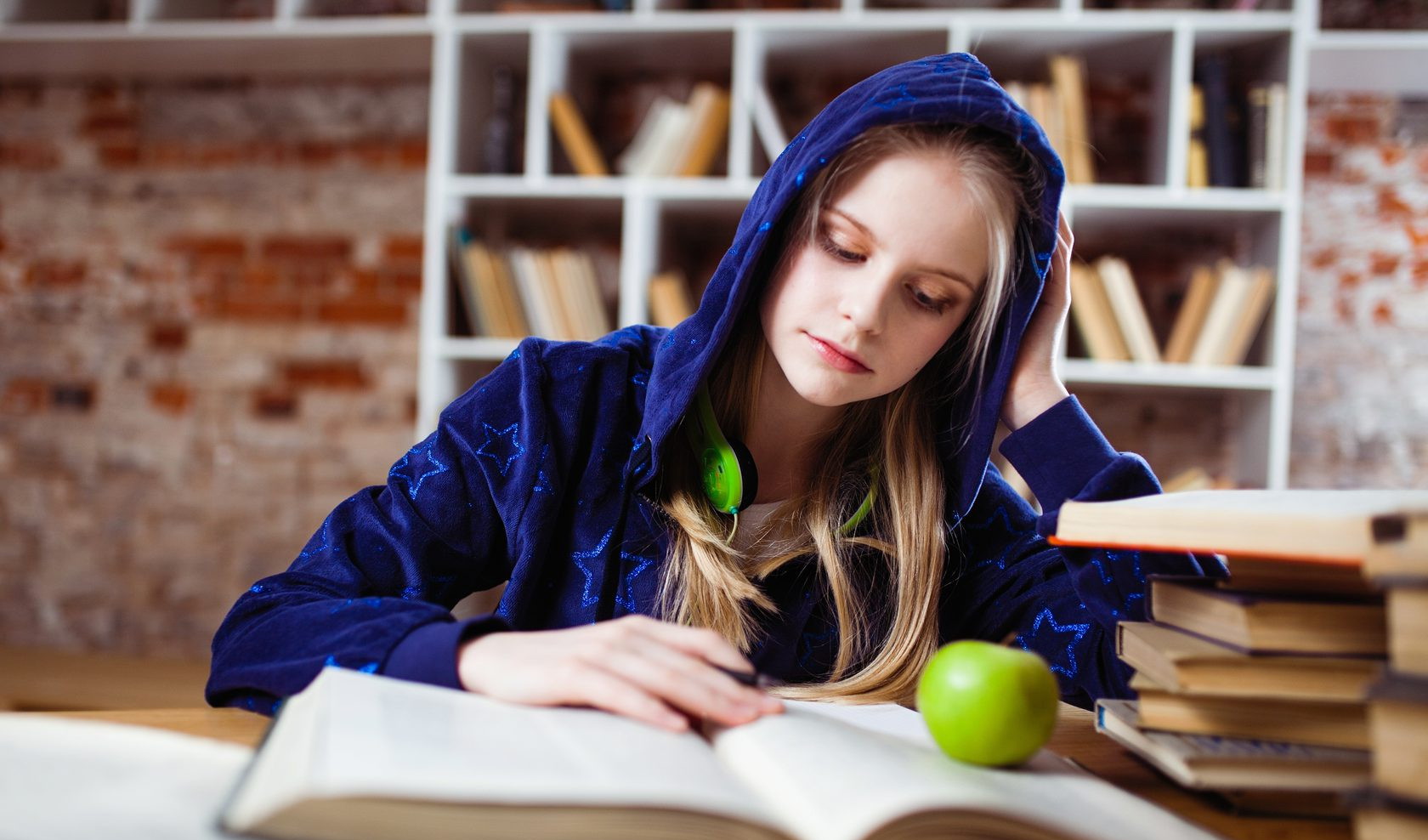 Выпускников в НАО освободят от домашнего задания, кроме подготовки к ЕГЭ