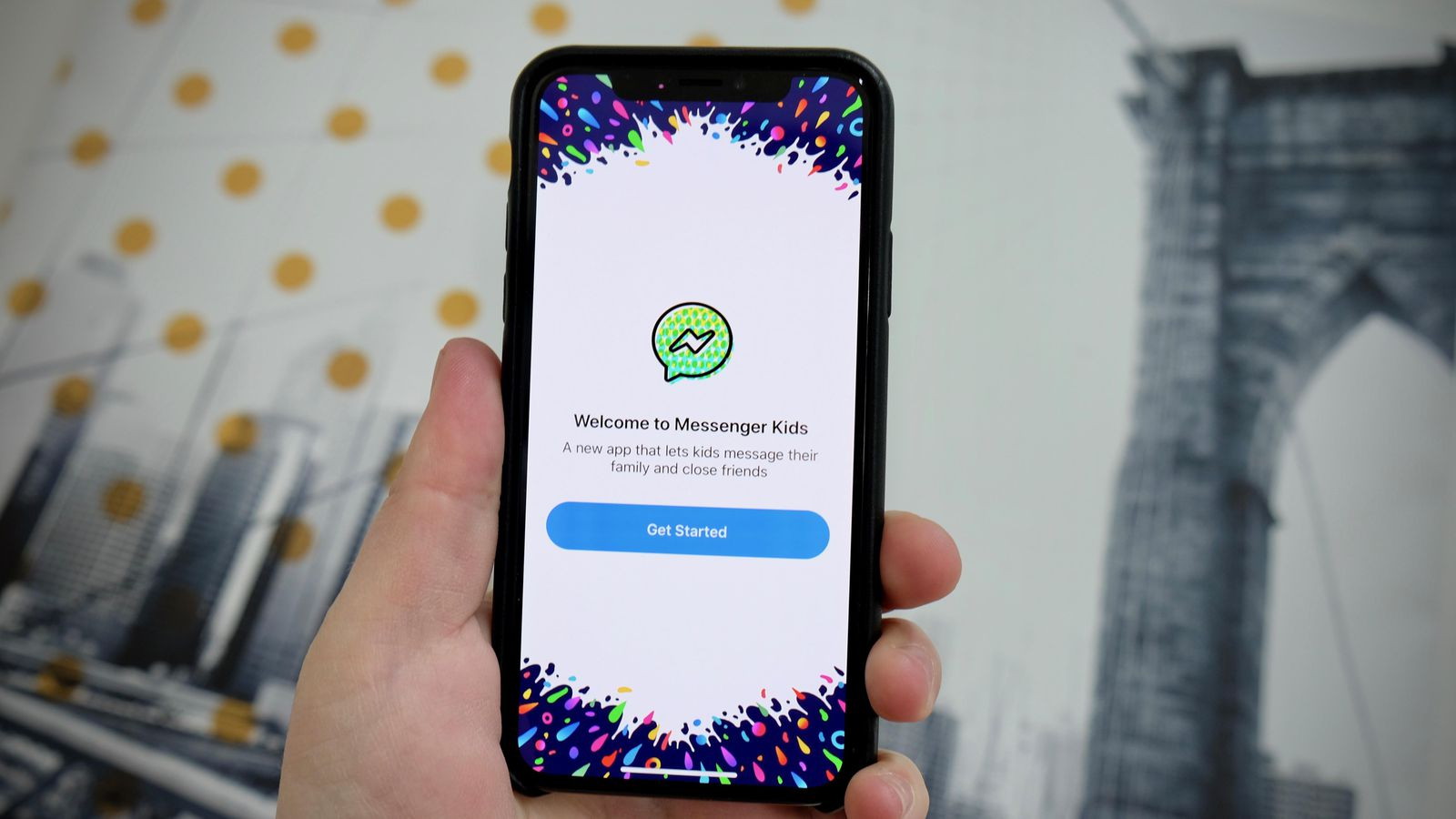 Facebook запускает мессенджер для детей в 70 странах