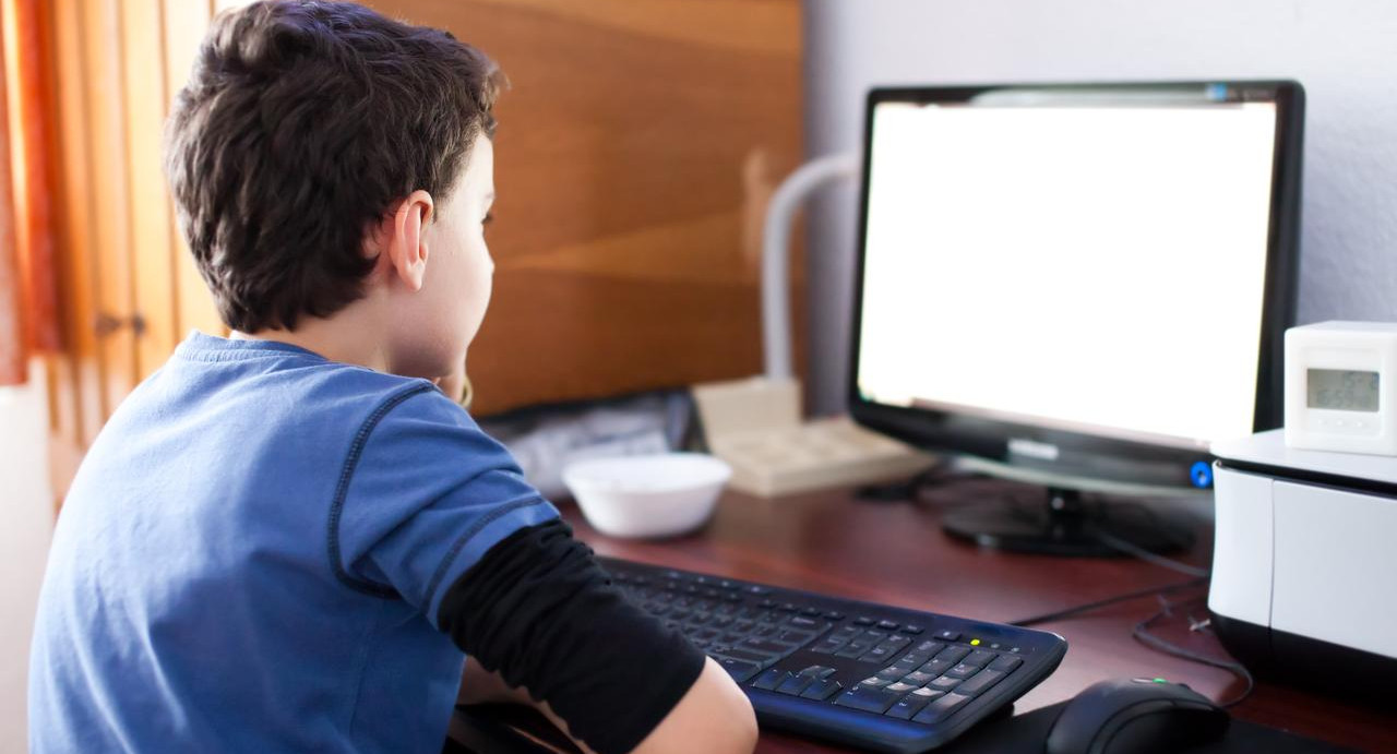 «ВКонтакте» со школой. Социальную сеть задействуют в создании госплатформы для цифрового обучения