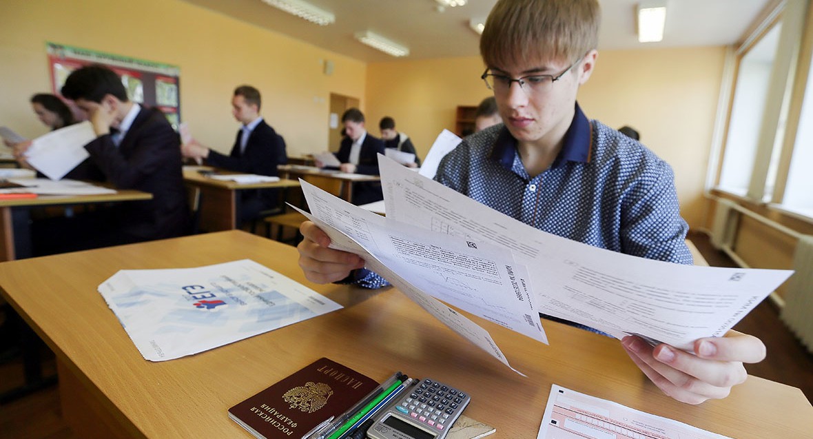 ​Глава Минздрава предложил перенести ЕГЭ на август-сентябрь