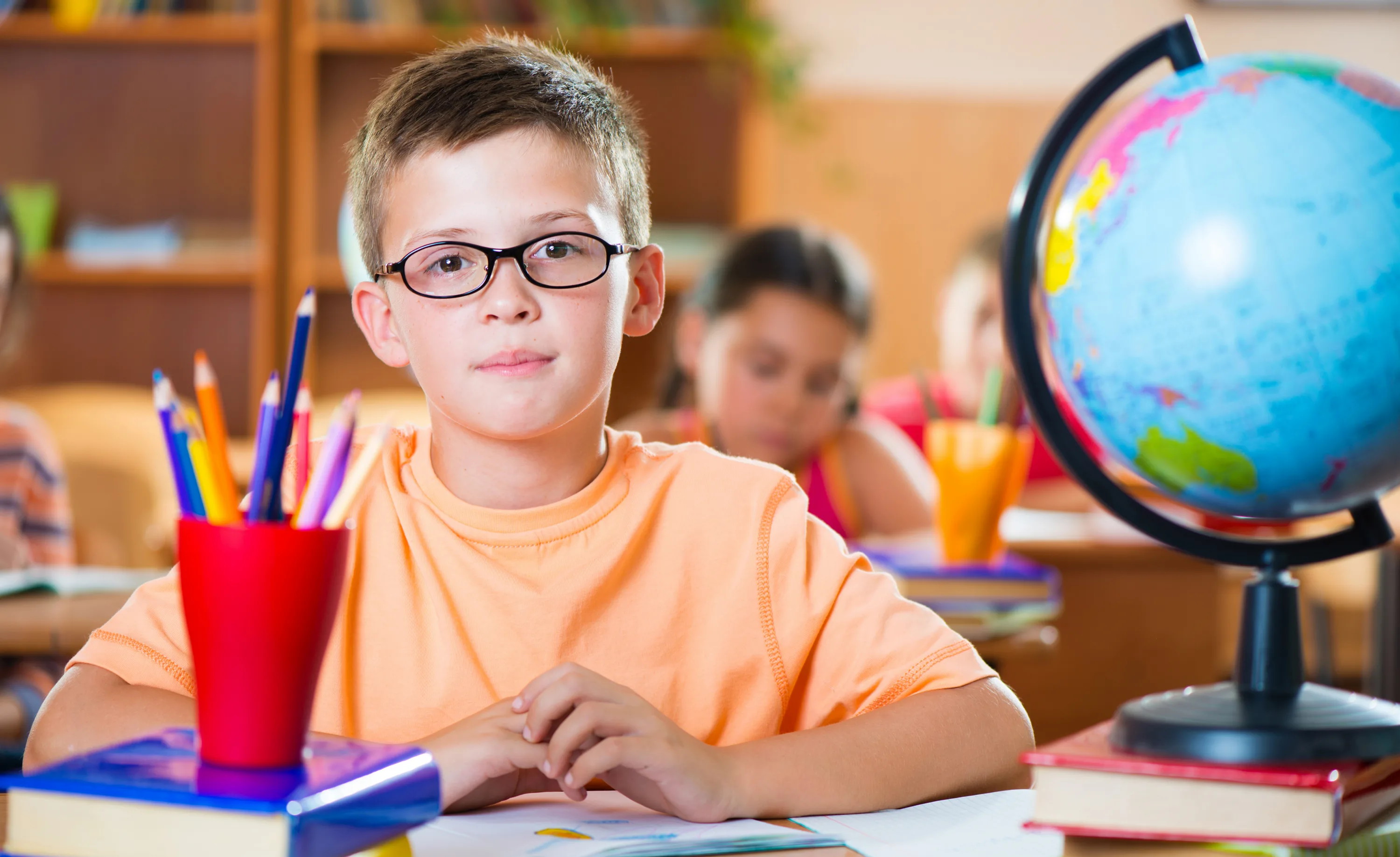 Минпросвещения готовится начать учебный год 1 сентября в очном формате