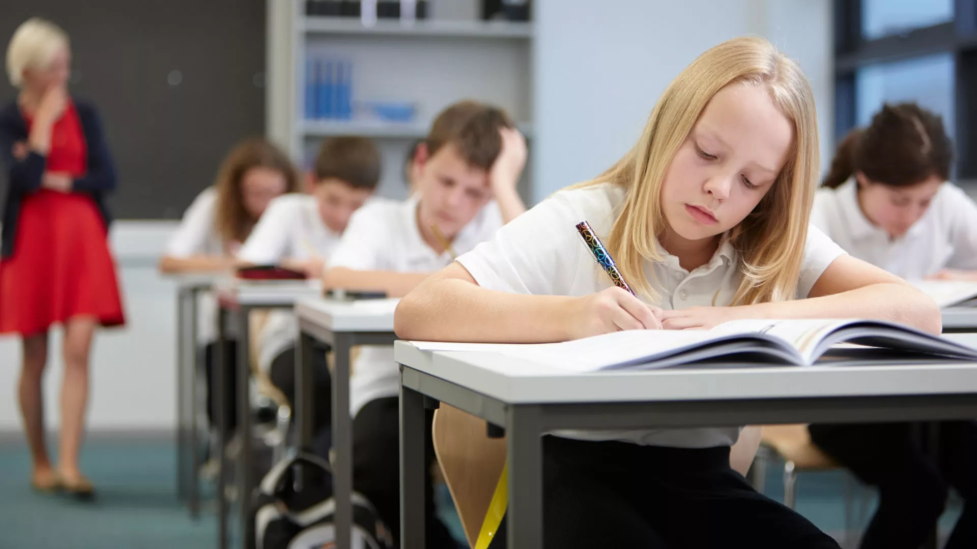 50 тысяч нидерландских детей не пришли в школы