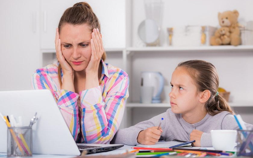 Исследование: Учеба на «удаленке» далась родителям сложнее, чем детям