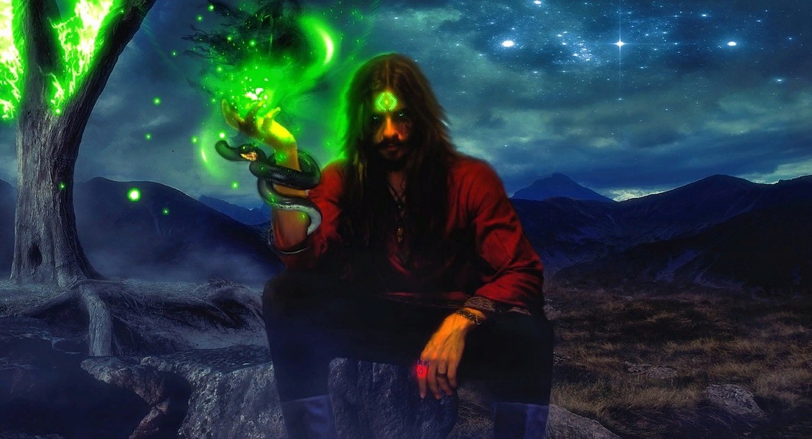 В Приморье девушка-подросток потеряла  93 тысячи рублей из-за «продажи души дьяволу» 