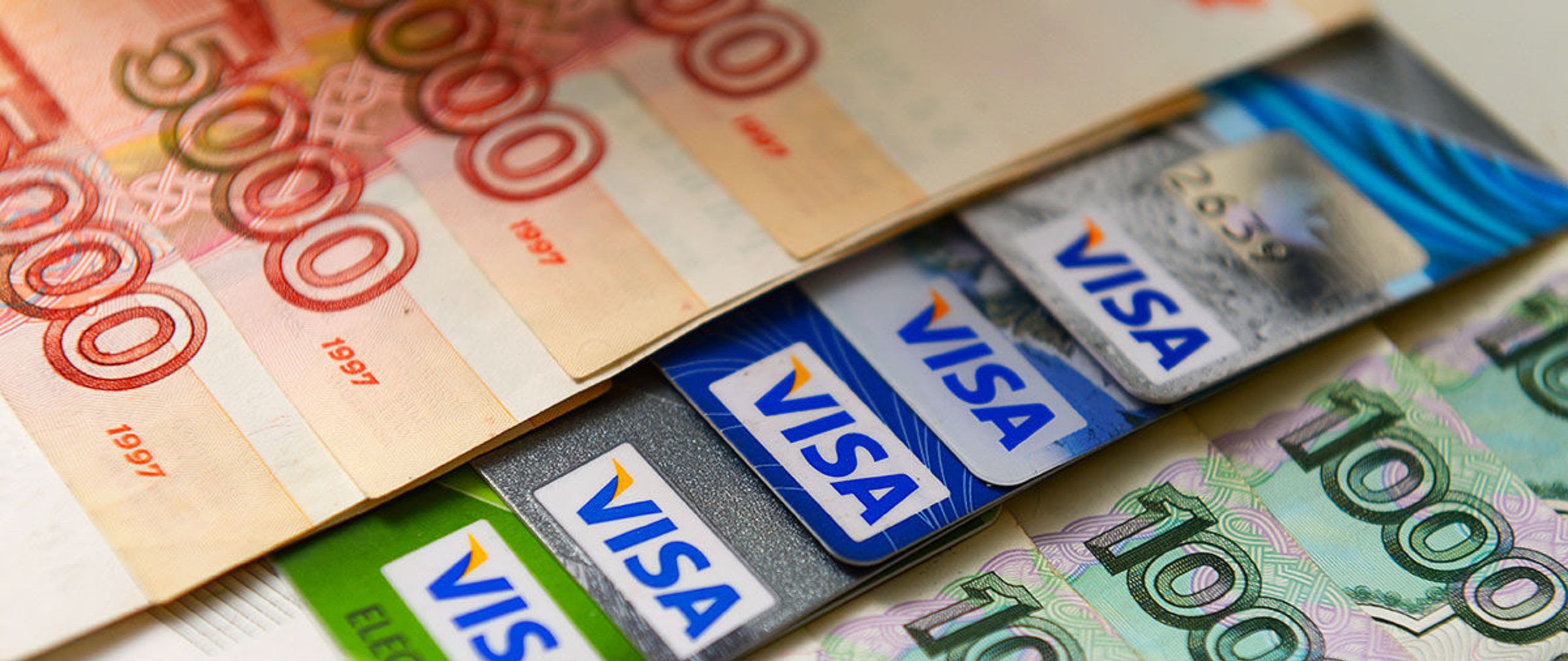 Медикам выплатят от 25 до 80 тысяч рублей в сентябре