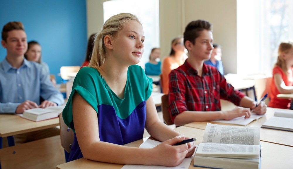 99% классов в московских школах учатся в обычном режиме