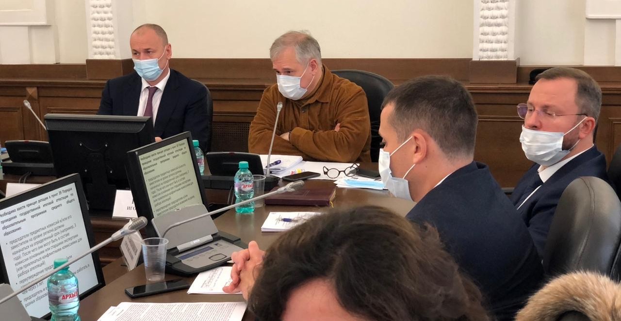 ЕГЭ устоял, но изменения неминуемы