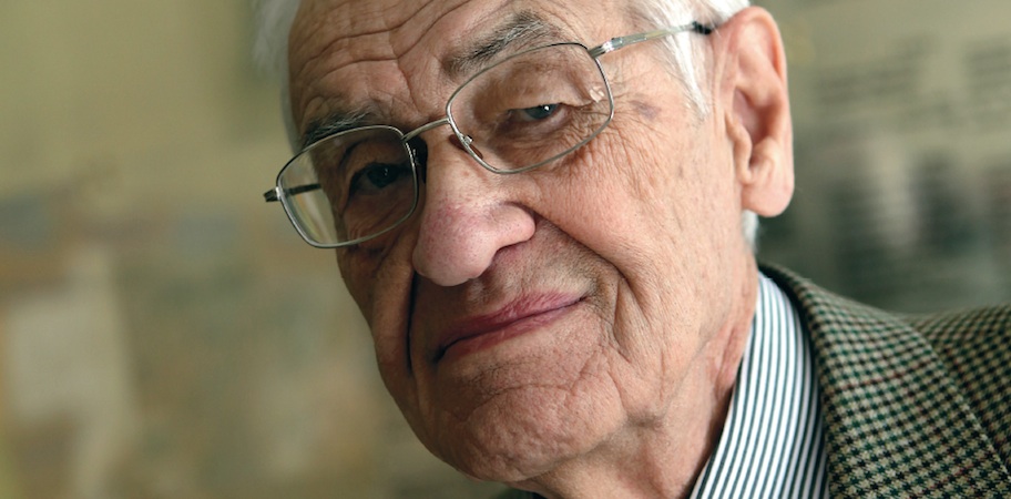 На 93 году жизни умер создатель Второй физматшколы Владимир Овчинников