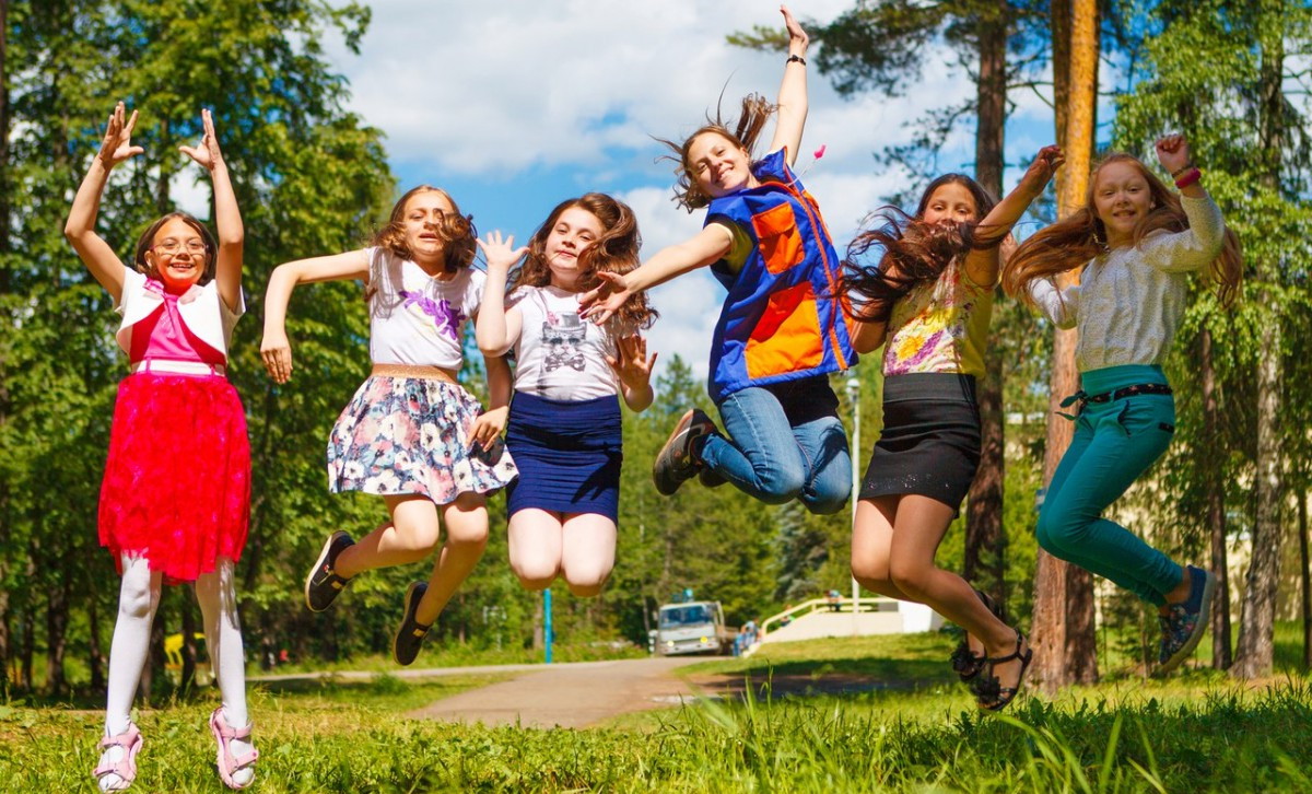 Геннадий Онищенко призвал подумать об отдыхе детей 