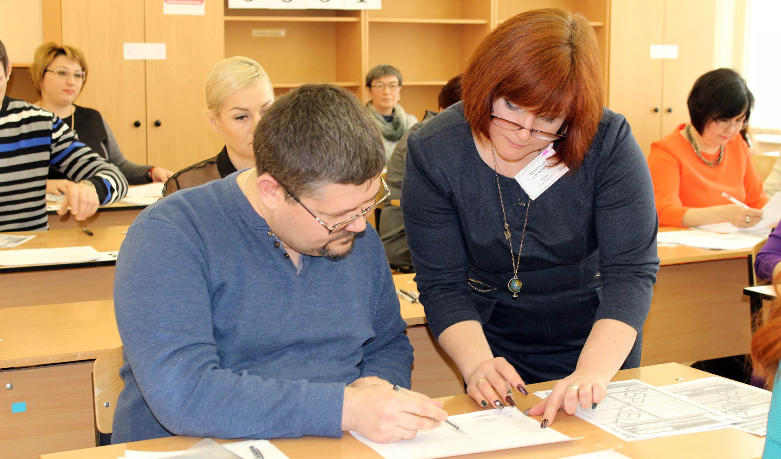 Более 106 тысяч родителей школьников познакомились с процедурой ЕГЭ на личном опыте 