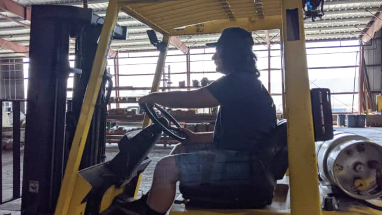 Школьник разбогател на строительстве фермы по добыче биткоинов